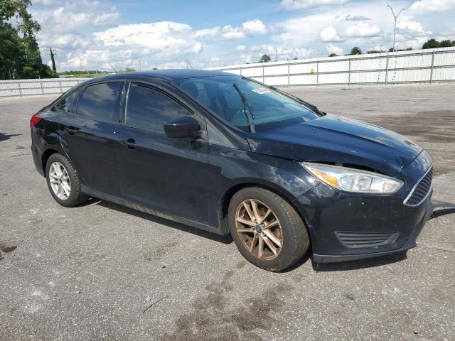 1FADP3F26JL324728 - 2018 FORD FOCUS SE BLACK photo 4