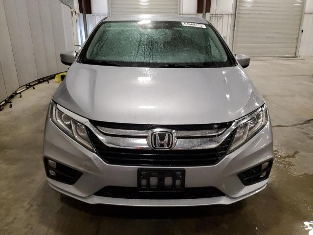 5FNRL6H52JB048524 - 2018 HONDA ODYSSEY EX SILVER photo 5