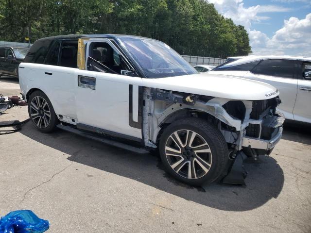 SALKP9E7XPA035284 - 2023 LAND ROVER RANGE ROVE SE WHITE photo 4
