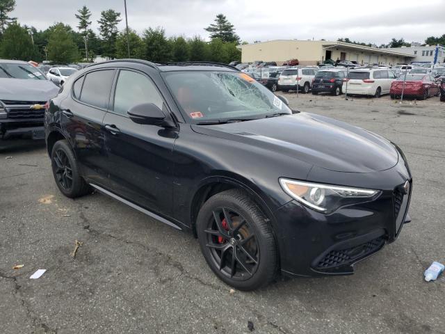 ZASPAKBN9L7C99183 - 2020 ALFA ROMEO STELVIO TI შავი ფოტო 4