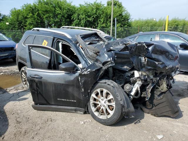 1C4PJLCB0KD269881 - 2019 JEEP CHEROKEE LATITUDE შავი ფოტო 4