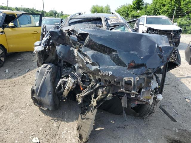 1C4PJLCB0KD269881 - 2019 JEEP CHEROKEE LATITUDE შავი ფოტო 5