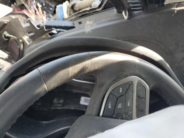 1C4PJLCB0KD269881 - 2019 JEEP CHEROKEE LATITUDE შავი ფოტო 9