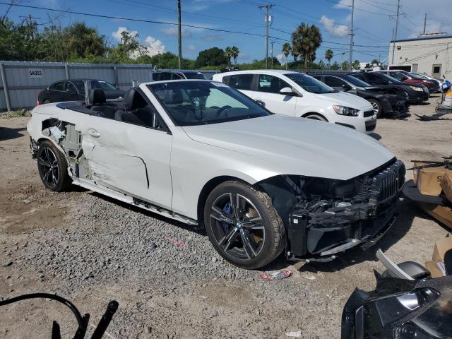WBA63AT04PCM35676 - 2023 BMW M440XI WHITE photo 4