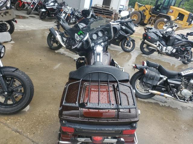 1HD1FC411BB650565 - 2011 HARLEY-DAVIDSON FLHTCU 双色 照片 6