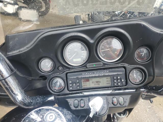 1HD1FC411BB650565 - 2011 HARLEY-DAVIDSON FLHTCU 双色 照片 7