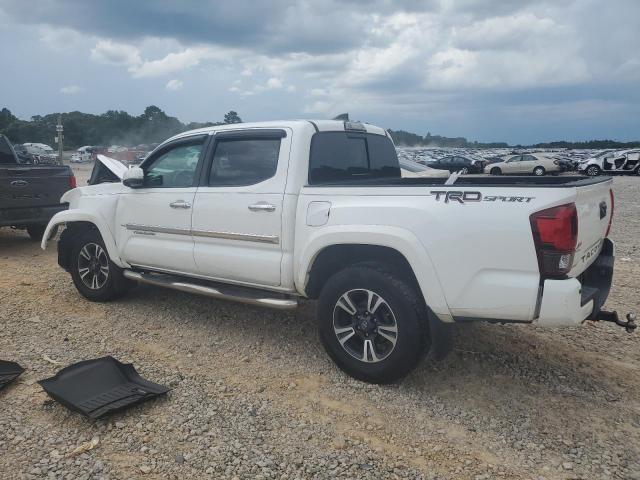 5TFAZ5CN1JX062479 - 2018 TOYOTA TACOMA DOUBLE CAB WHITE photo 2