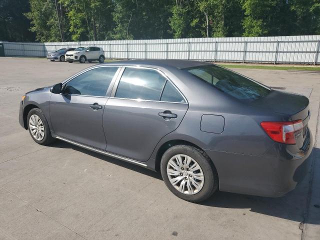 4T1BF1FKXCU062293 - 2012 TOYOTA CAMRY BASE GRAY photo 2