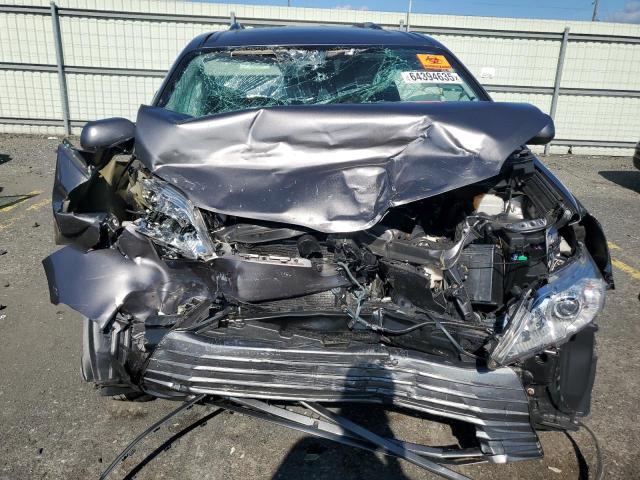 5TDYZ3DC9JS949947 - 2018 TOYOTA SIENNA XLE 灰色 照片 5