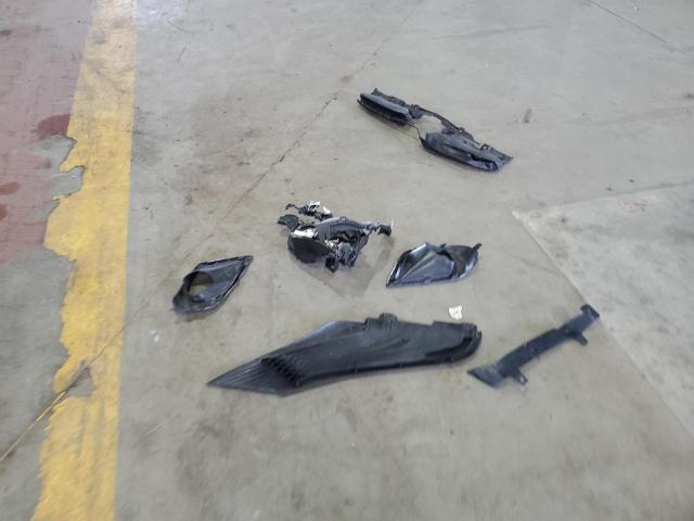 JF2SJAFC3GH417042 - 2016 SUBARU FORESTER 2.5I PREMIUM წითელი ფოტო 13