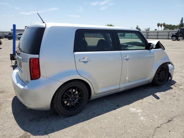 JTLKE50E391073393 - 2009 TOYOTA SCION XB SILVER photo 3