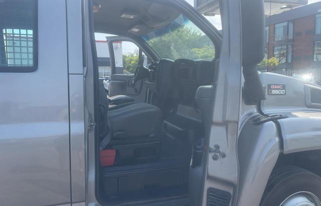 1GDE5E1G66F426650 - 2006 GMC C5500 C5E042 SILVER photo 5