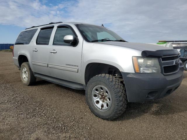 1GNSKJE35BR294142 - 2011 CHEVROLET SUBURBAN K1500 LT SILVER photo 4