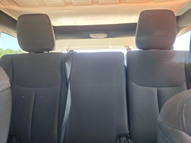 1C4BJWDG6HL636058 - 2017 JEEP WRANGLER U SPORT GRAY photo 11