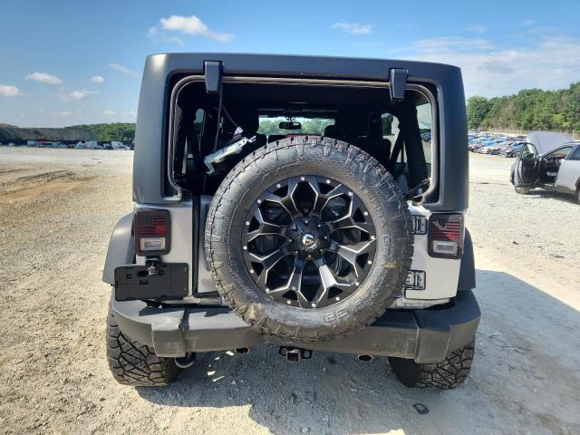 1C4BJWDG6HL636058 - 2017 JEEP WRANGLER U SPORT GRAY photo 6