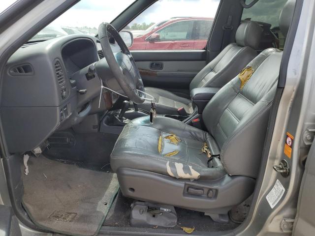 JN8AR07Y2YW418658 - 2000 NISSAN PATHFINDER LE 银色 照片 7