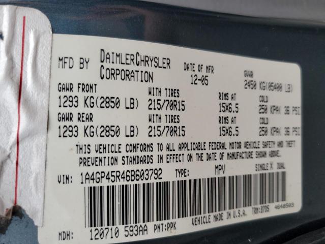 1A4GP45R46B603792 - 2006 CHRYSLER TOWN & COU მწვანე ფოტო 13