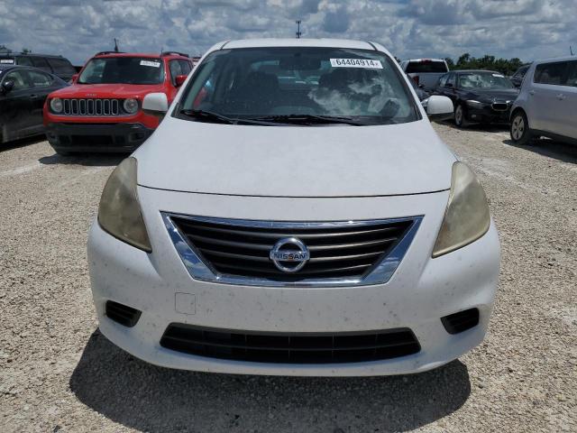 3N1CN7AP5DL829869 - 2013 NISSAN VERSA S WHITE photo 5