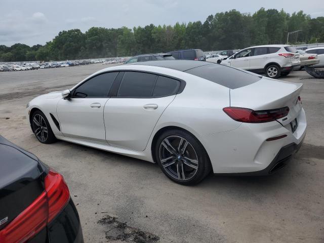 WBAGV8C06NCG91048 - 2022 BMW M850XI WHITE photo 2