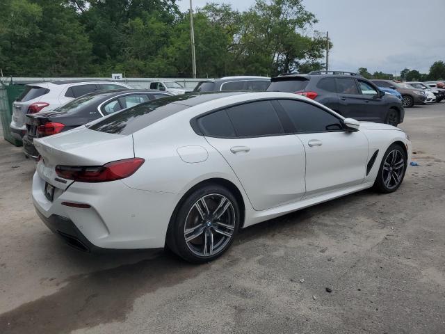 WBAGV8C06NCG91048 - 2022 BMW M850XI WHITE photo 3