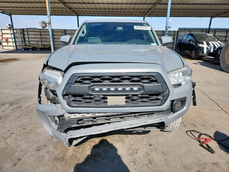 3TMBZ5DN7MM030570 - 2021 TOYOTA TACOMA DOUBLE CAB GRAY photo 5