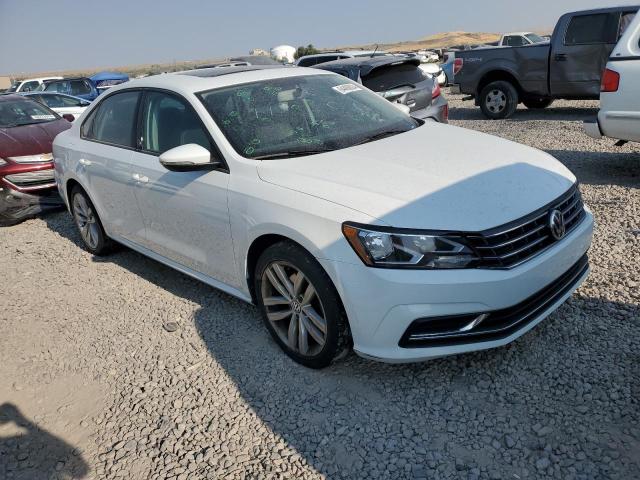 1VWLA7A39KC009001 - 2019 VOLKSWAGEN PASSAT WOLFSBURG WHITE photo 4