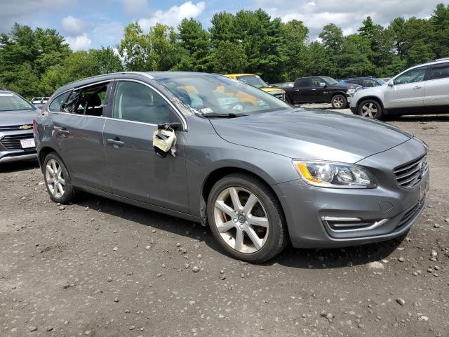 YV140MEK2H1332475 - 2017 VOLVO V60 T5 PREMIER GRAY photo 4