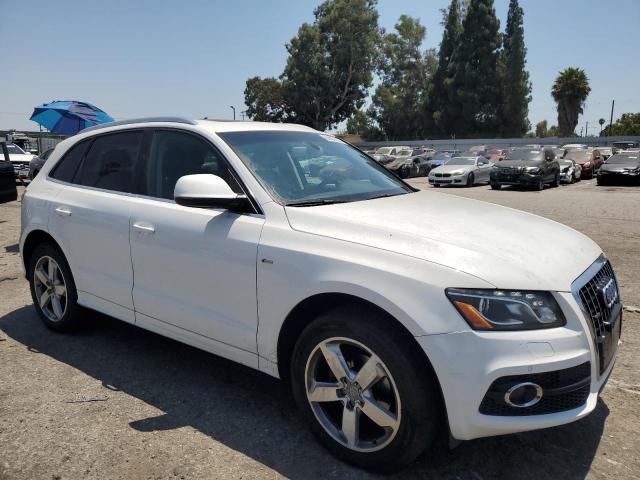 WA1DKAFPXCA094578 - 2012 AUDI Q5 PREMIUM PLUS WHITE photo 4