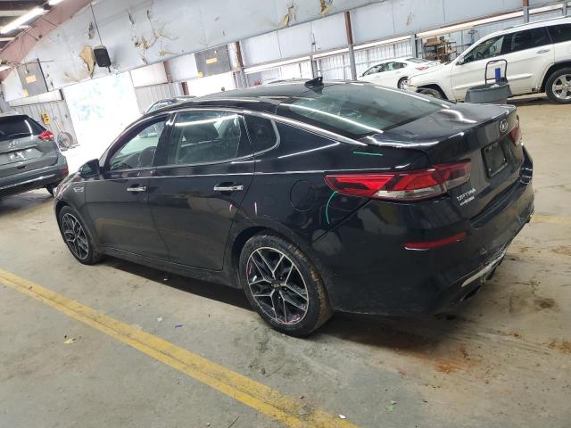 5XXGT4L3XLG440250 - 2020 KIA OPTIMA LX BLACK photo 2