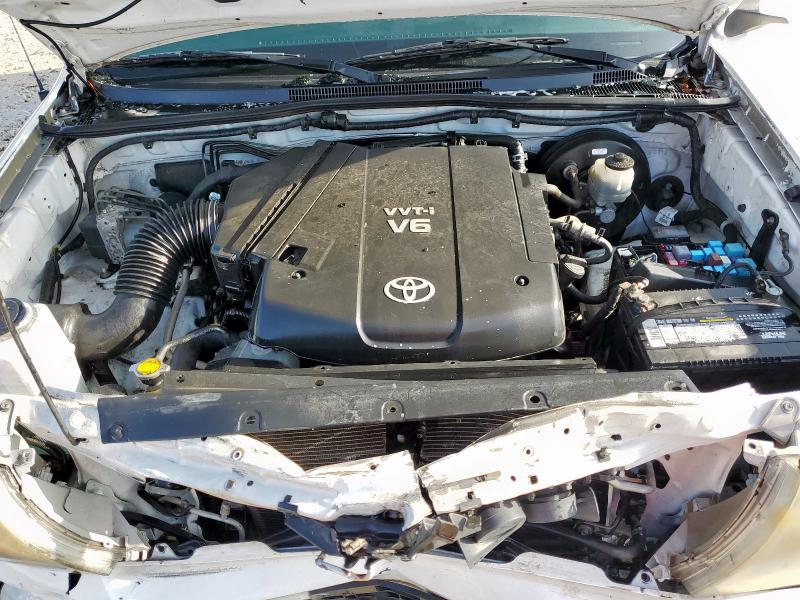 5TFJU4GN3BX011733 - 2011 TOYOTA TACOMA DOUBLE CAB PRERUNNER WHITE photo 11