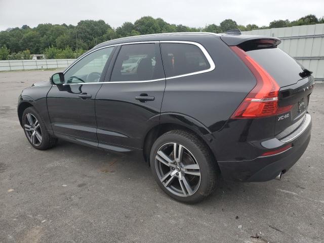 YV4102RK7M1700504 - 2021 VOLVO XC60 T5 MOMENTUM BLACK photo 2