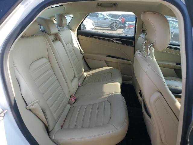 3FA6P0HR0DR304594 - 2013 FORD FUSION SE WHITE photo 10