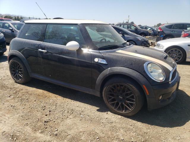 WMWMF7C56ATZ71212 - 2010 MINI COOPER S BLACK photo 4