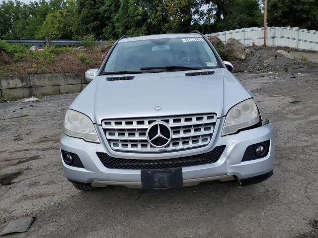 4JGBB8GB6AA575364 - 2010 MERCEDES-BENZ ML350 350 4MATIC SILVER photo 5