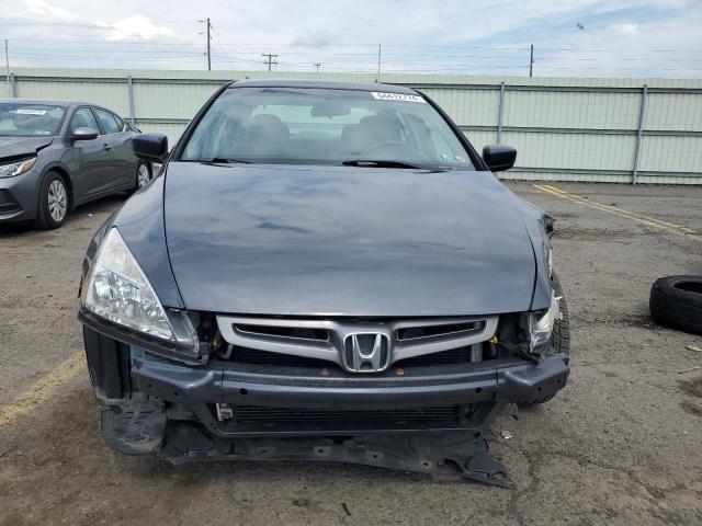 1HGCM564X4A019276 - 2004 HONDA ACCORD LX GRAY photo 5