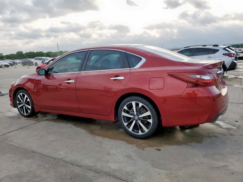 1N4AL3AP8HN311270 - 2017 NISSAN ALTIMA 2.5 RED photo 2