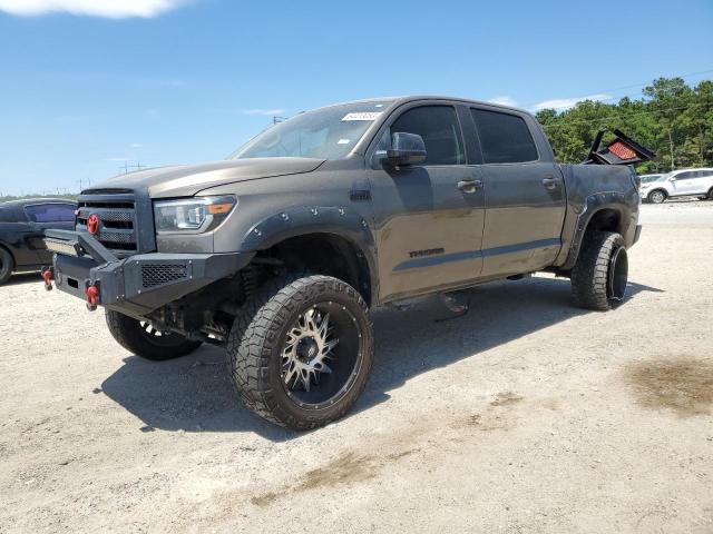 5TFDW5F1XCX267915 - 2012 TOYOTA TUNDRA CREWMAX SR5 BROWN photo 1