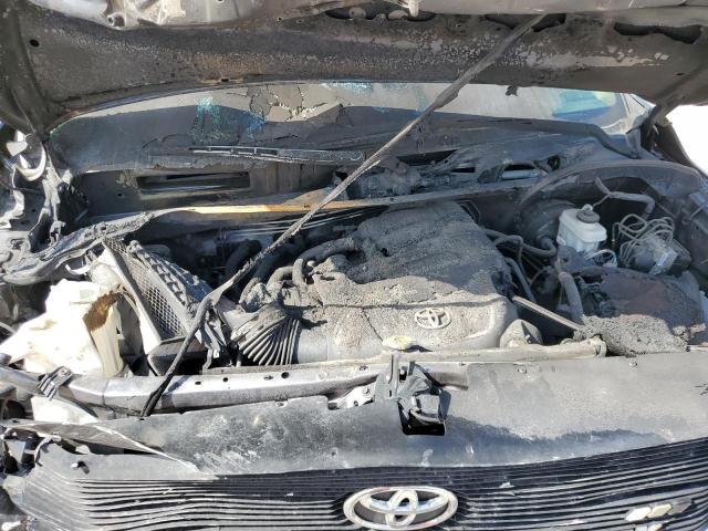 5TFRM5F17HX112399 - 2017 TOYOTA TUNDRA DOUBLE CAB SR/SR5 CHARCOAL photo 11