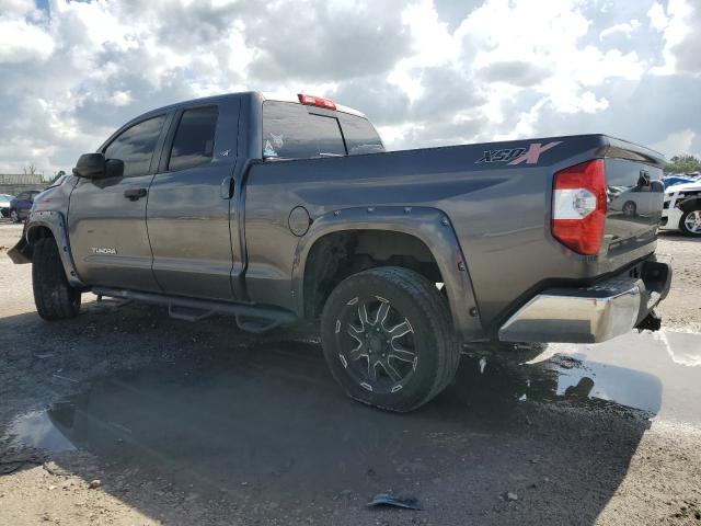 5TFRM5F17HX112399 - 2017 TOYOTA TUNDRA DOUBLE CAB SR/SR5 CHARCOAL photo 2