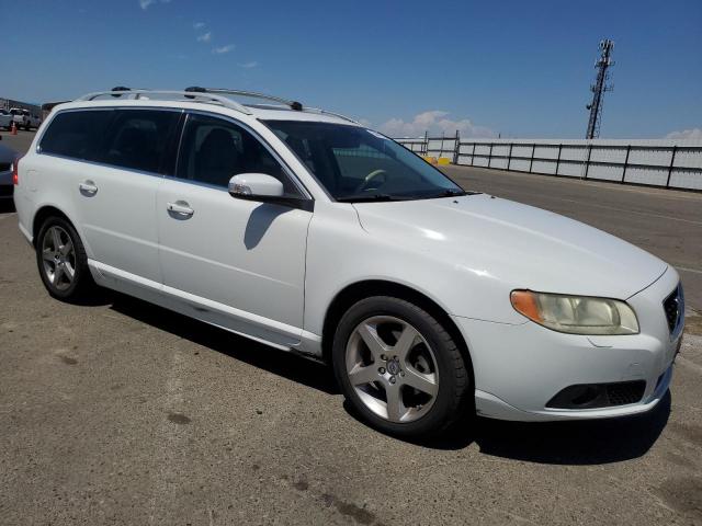 YV1BW982991101864 - 2009 VOLVO V70 3.2 WHITE photo 4