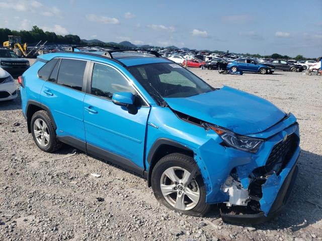 2T3RWRFV2LW074453 - 2020 TOYOTA RAV4 XLE BLUE photo 4