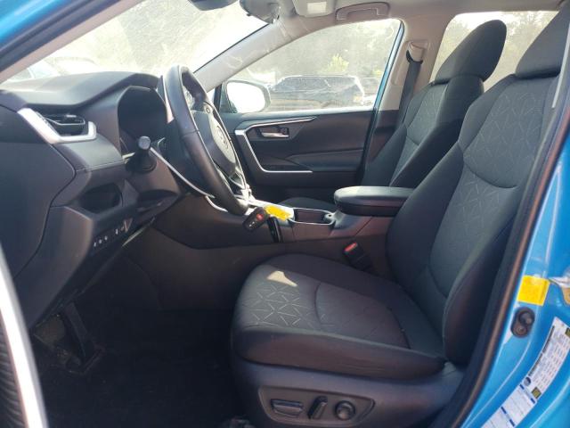 2T3RWRFV2LW074453 - 2020 TOYOTA RAV4 XLE BLUE photo 7