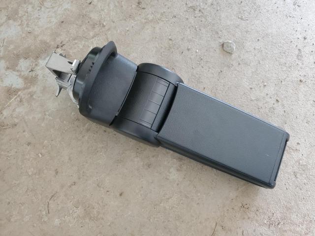 3VWJX7AT1DM665376 - 2013 VOLKSWAGEN BEETLE WHITE photo 13