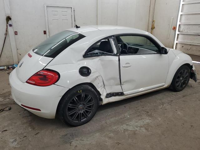 3VWJX7AT1DM665376 - 2013 VOLKSWAGEN BEETLE WHITE photo 3