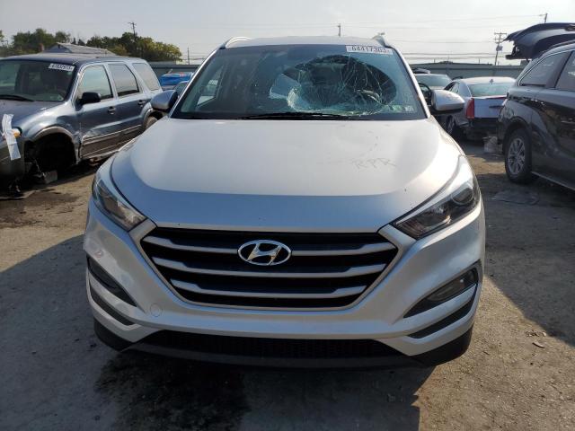 KM8J3CA44JU641916 - 2018 HYUNDAI TUCSON SEL SILVER photo 5