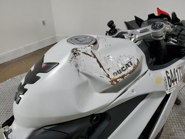 ZDMHAATWXNB008631 - 2022 DUCATI PANIGALE V2 WHITE photo 11