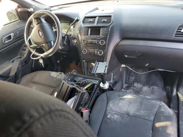 1FM5K8AR8HGE13570 - 2017 FORD EXPLORER POLICE INTERCEPTOR ვერცხლისფერი ფოტო 8
