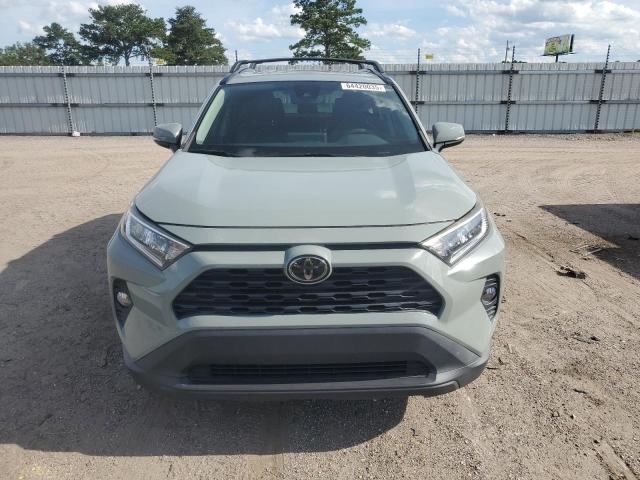 2T3W1RFV7KW008268 - 2019 TOYOTA RAV4 XLE 灰色 照片 5