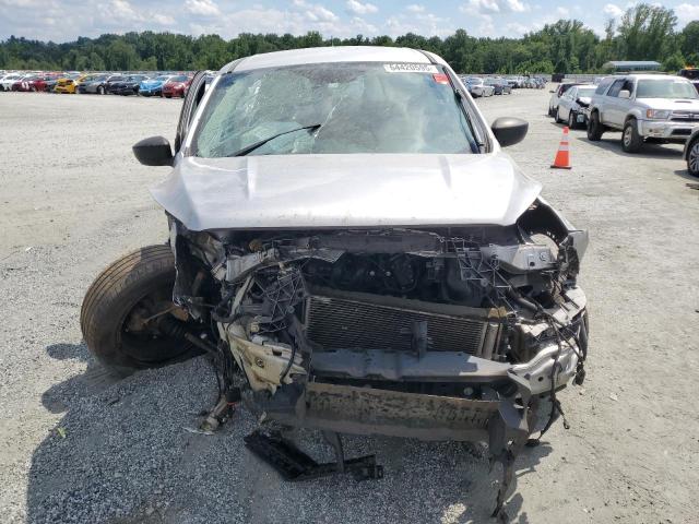 1FMCU0F73HUD03957 - 2017 FORD ESCAPE S SILVER photo 5