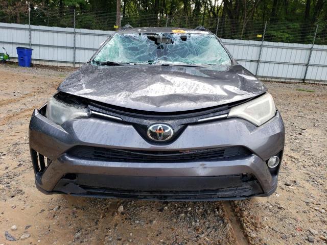 2T3ZFREV3JW452861 - 2018 TOYOTA RAV4 LE GRAY photo 5